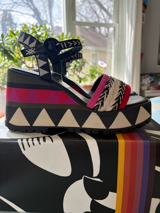 FARM Rio Shoes - FARM Rio Black, Pink & Cream Platform Wedge Sandals with Geometric Trim